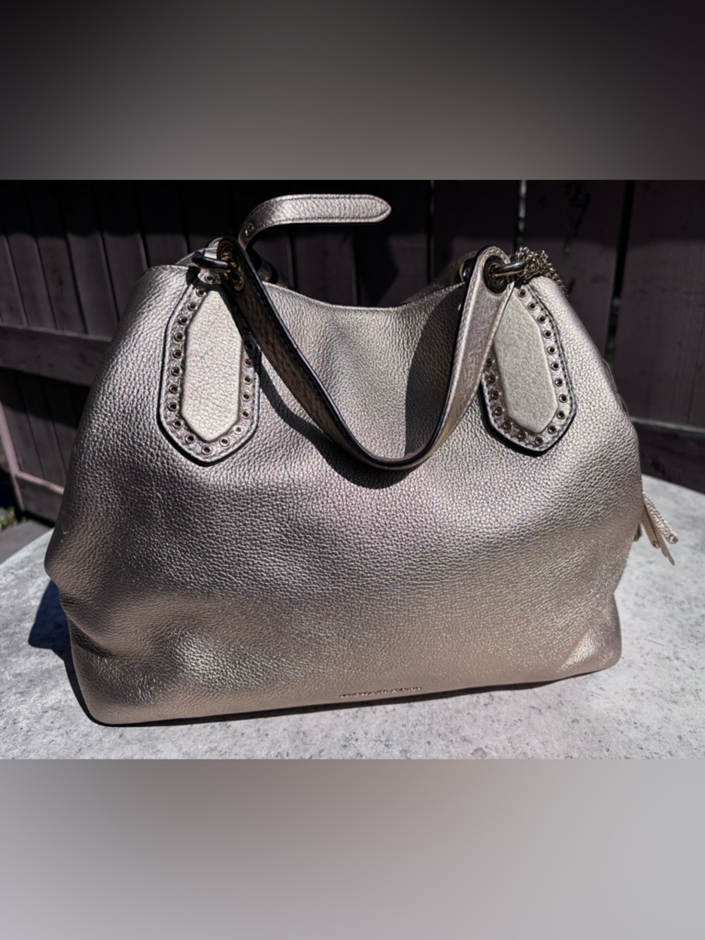 🎉NWT🎉 Metallic Gold Leather Tote Bag with Tassel - Picture 9 of 15
